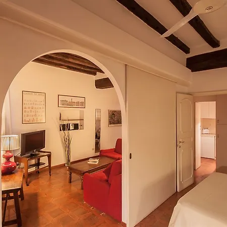 Il Glicine Via Giulia Hotel 3*