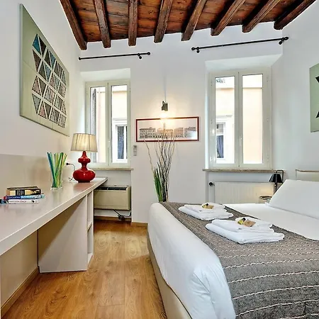 Il Glicine - Via Giulia Hotel 3*